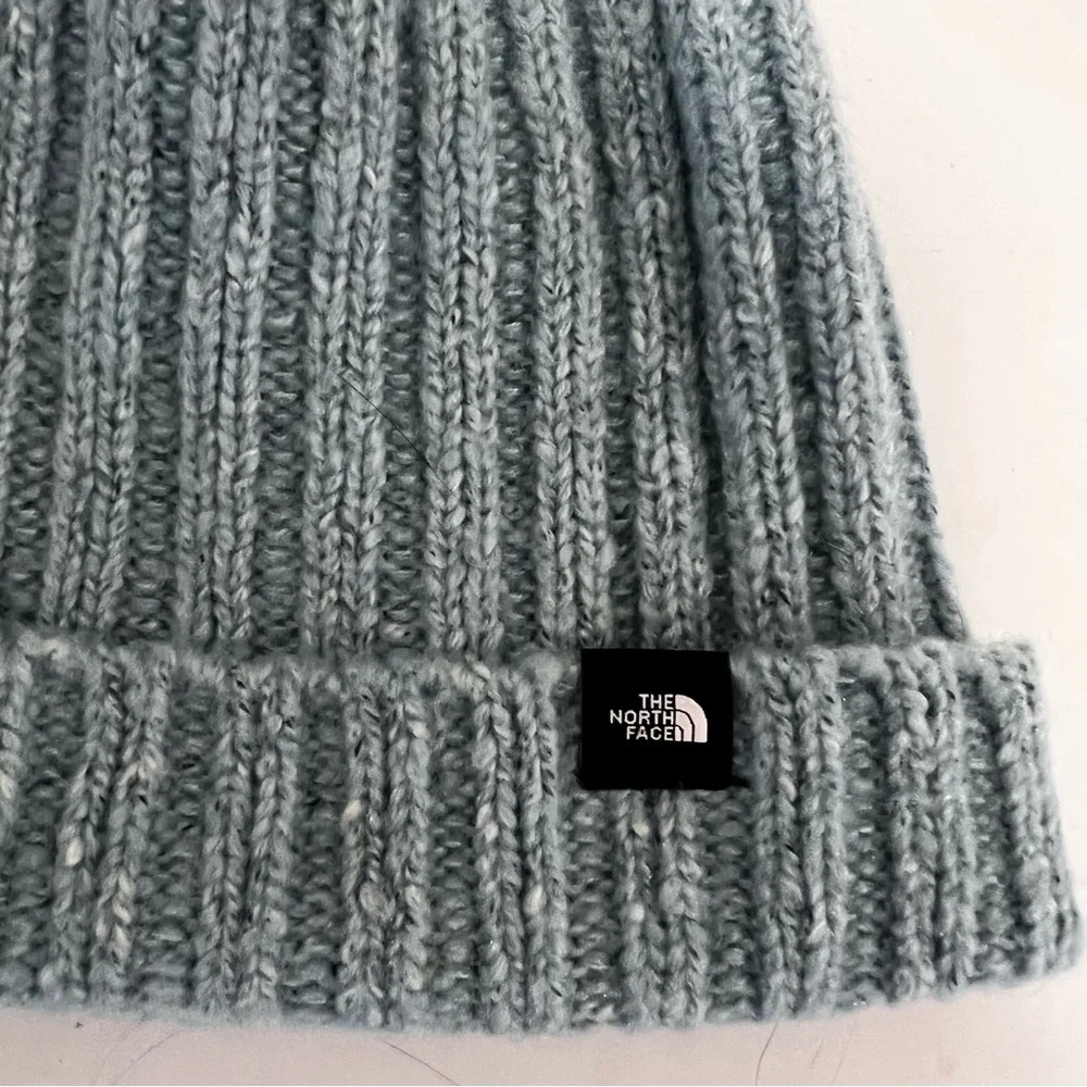 The North Face Aqua Blue Rib Knit Women’s Winter Ski Hat Beanie
